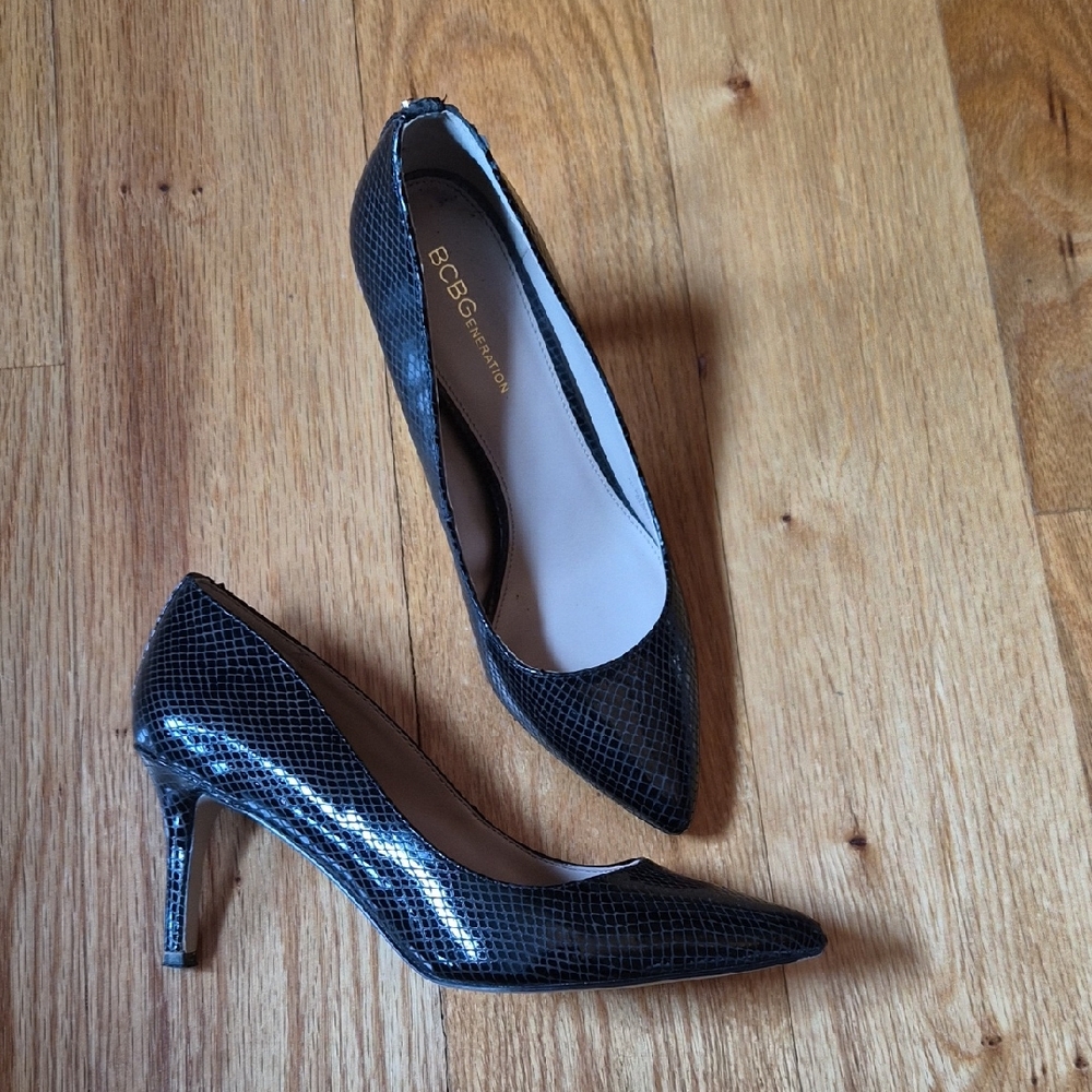 BCBG Black Textured Heels